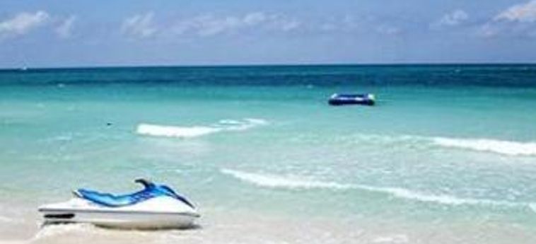 Hotel Coral Seas Beach Resort:  GIAMAICA
