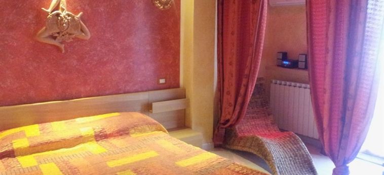 Hotel Bed & Breakfast Triskeles:  GIARDINI NAXOS - MESSINA