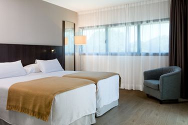 Hotel Nh Gijon:  GIJON