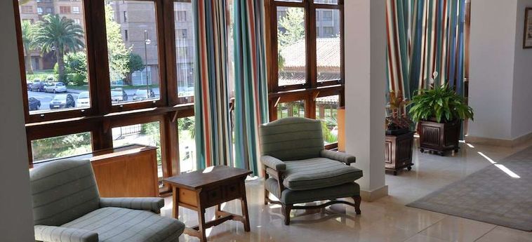 Parador De Gijon Gijon: Foto 