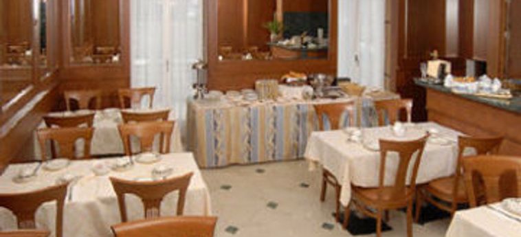 Hotel Diplomate:  GINEVRA