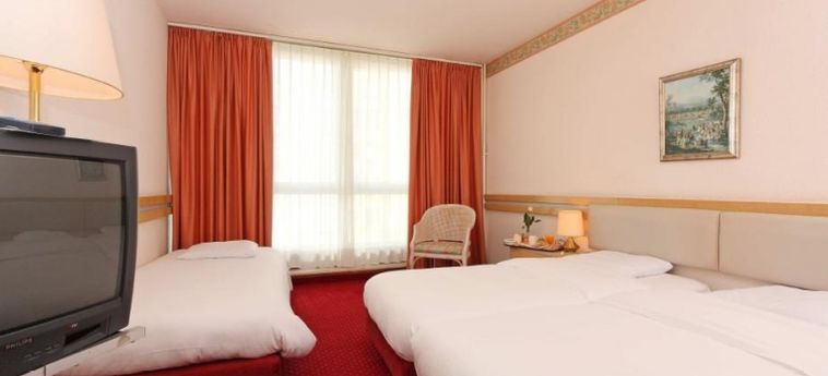 Hotel Drake Longchamp:  GINEVRA