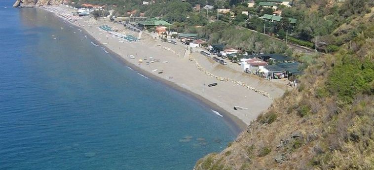 Hotel Villaggio Capo Alaua:  GIOIOSA MAREA - MESSINA