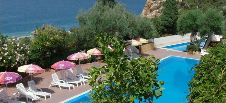 Hotel Villaggio Capo Alaua:  GIOIOSA MAREA - MESSINA