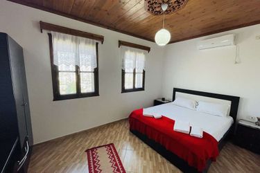 Denis Guest House Gjirokaster: Photo 