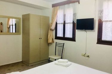 Denis Guest House Gjirokaster: Photo 