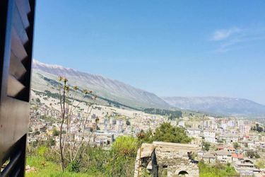 Denis Guest House Gjirokaster: Photo 