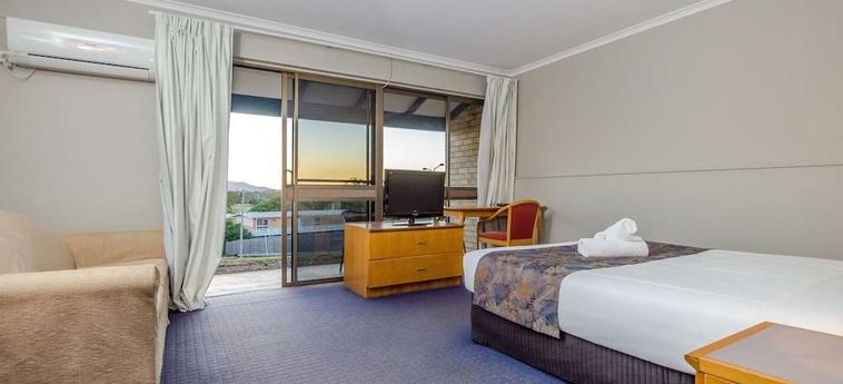 Hotel Gladstone Palms Motor Inn:  GLADSTONE - QUEENSLAND