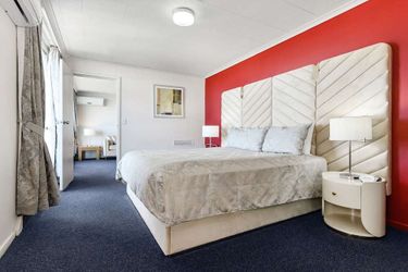 Hotel Metro:  GLADSTONE - QUEENSLAND