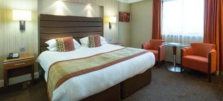 Hotel Doubletree By Hilton Glasgow Westerwood Spa & Golf Resort:  GLASGOW