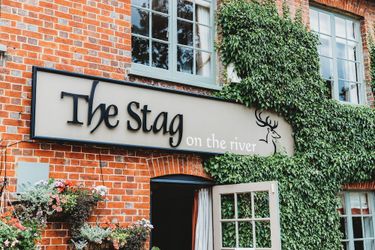 Hotel The Stag On The River:  GODALMING