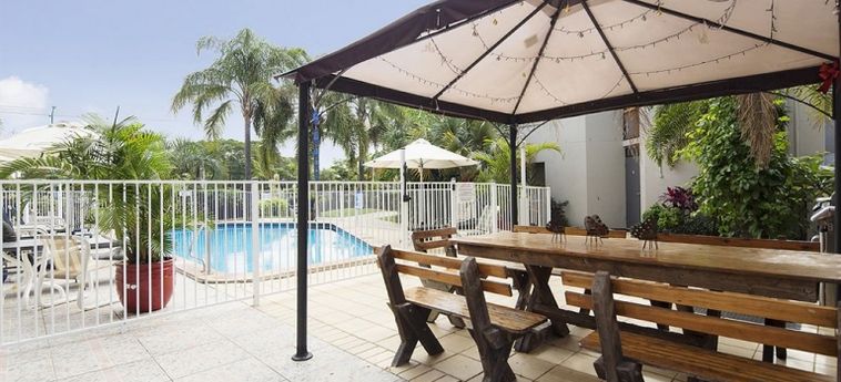 Burleigh Palms Holiday Apartments:  GOLD COAST - QUEENSLAND