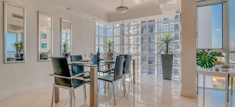 Hotel Bel Air On Broadbeach Gold Coast - Queensland : Photo 