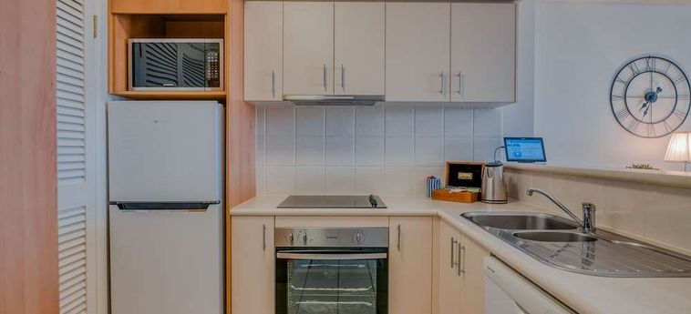 Hotel Bel Air On Broadbeach Gold Coast - Queensland : Photo 
