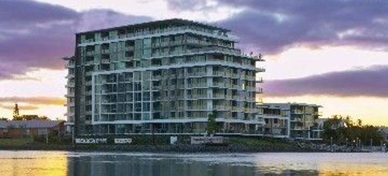 Freshwater Point Resort Broadbeach Apartments:  GOLD COAST - QUEENSLAND