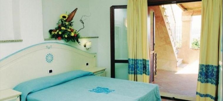Hotel Le Corti Di Marinella:  GOLFO DI MARINELLA - OLBIA-TEMPIO