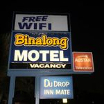Hotel BINALONG MOTEL