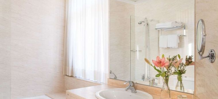Hotel Inglaterra:  GRANADA