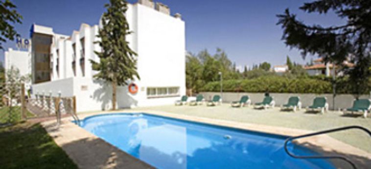 Hotel Villa Blanca:  GRANADA