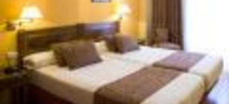 Hotel Comfort Dauro 2:  GRANADA