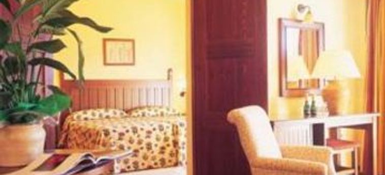 Hotel Fuerte Grazalema:  GRAZALEMA - CADICE