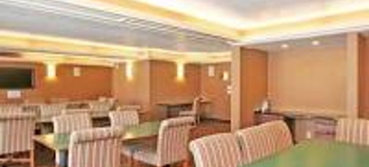 Hotel Quality Inn & Suites:  GREENSBORO (NC)