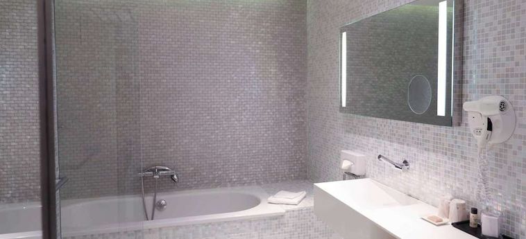 Le Grand Hotel De Grenoble Bw First Collection By Best Western  Grenoble : Photo 