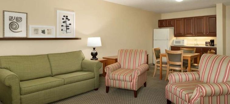 COUNTRY INN SUITES BY RADISSON GRINNELL IA 2 Estrellas