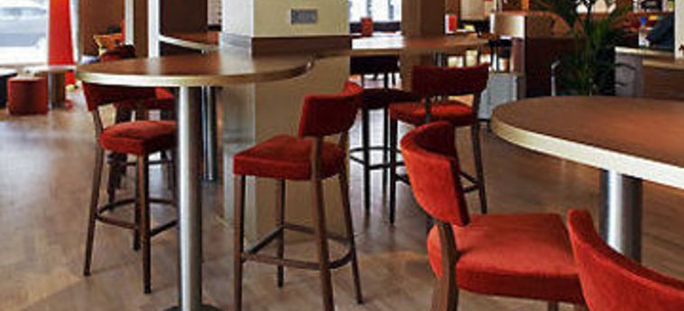 Hotel Mercure Groningen Martiniplaza:  GRONINGEN
