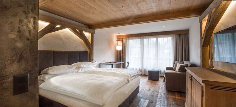 Bernerhof Swiss Quality Hotel Gstaad:  GSTAAD
