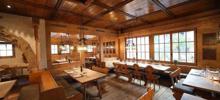 Bernerhof Swiss Quality Hotel Gstaad:  GSTAAD