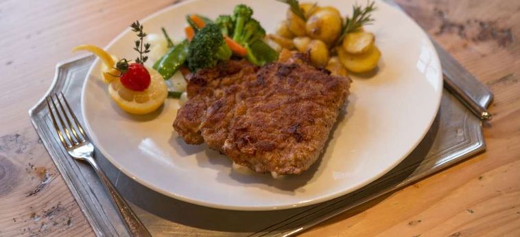 Bernerhof Swiss Quality Hotel Gstaad:  GSTAAD