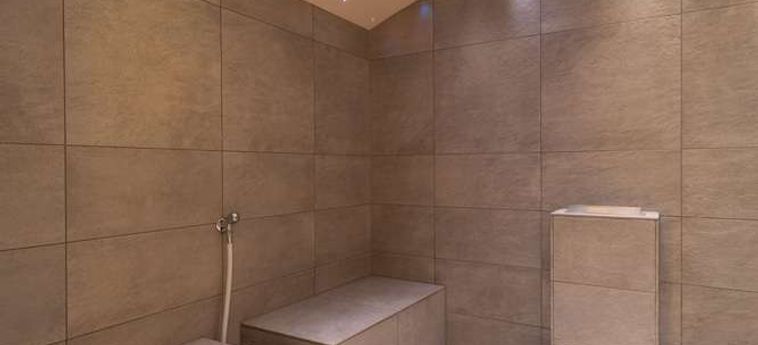 Bernerhof Swiss Quality Hotel Gstaad:  GSTAAD