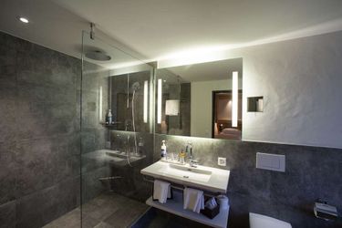 Bernerhof Swiss Quality Hotel Gstaad:  GSTAAD