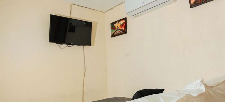 Gold House Guatemala City : Photo 