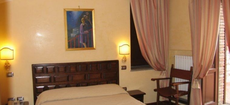 Hotel Bosone Palace:  GUBBIO - PERUGIA