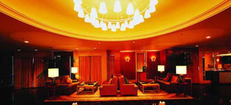Hotel Crown Spa Resort:  HAINAN