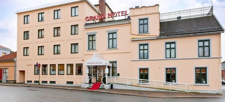 GRAND HOTEL HALDEN 3 Sterne
