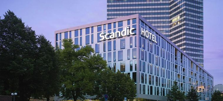 Hotel Scandic Hamburg Emporio:  HAMBOURG