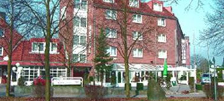 Hotel Wilhelm Busch:  HAMBOURG