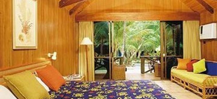 Hotel Palm Bungalows:  HAMILTON ISLAND