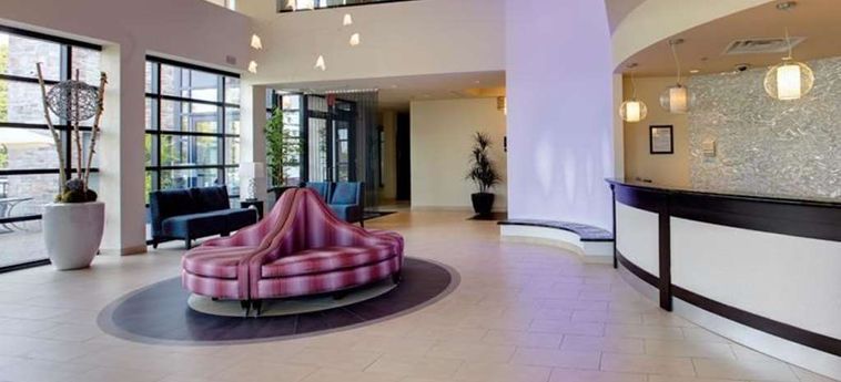 C Hotel By Carmens, Bw Premier Collection Hamilton: Foto 