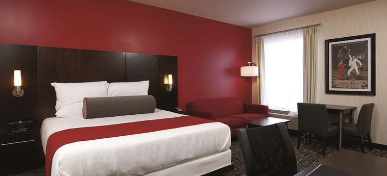 C Hotel By Carmens, Bw Premier Collection Hamilton: Foto 
