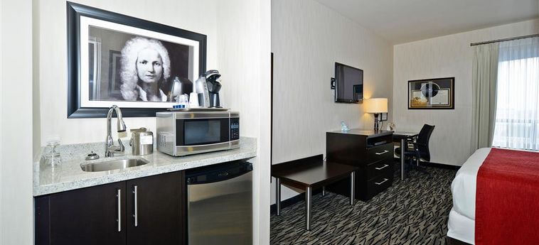 C Hotel By Carmens, Bw Premier Collection:  HAMILTON