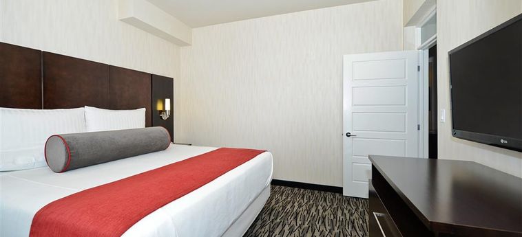 C Hotel By Carmens, Bw Premier Collection:  HAMILTON