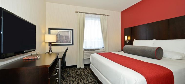 C Hotel By Carmens, Bw Premier Collection:  HAMILTON