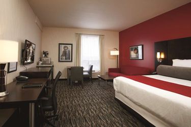 C Hotel By Carmens, Bw Premier Collection:  HAMILTON