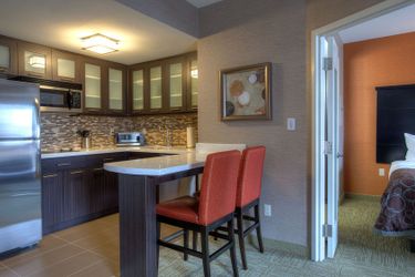 Hotel Staybridge Suites Hamilton - Downtown Hamilton: Photo 