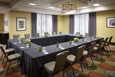 Hotel Staybridge Suites Hamilton - Downtown Hamilton: Photo 