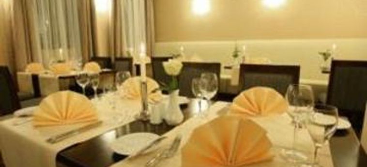 Grand Palace Hotel Hannover:  HANNOVER